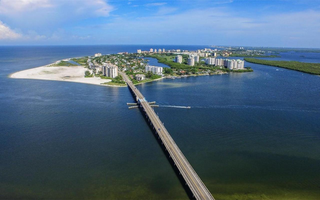 Always Summer On A White Sandy Beach Aparthotel Fort Myers Beach Exterior foto